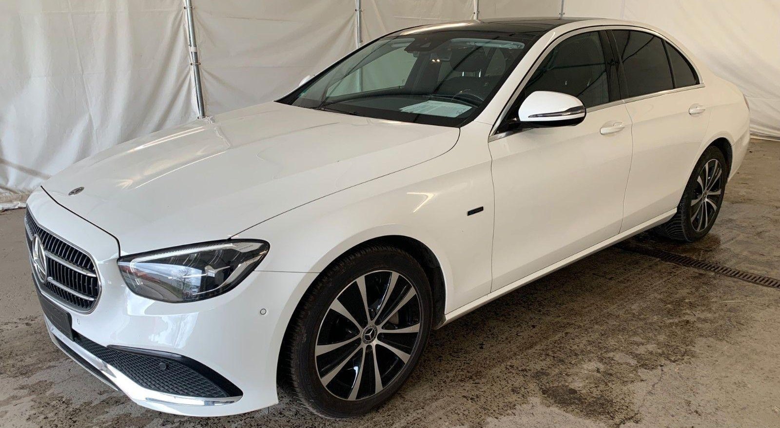 Mercedes-Benz E AVANTGARDE