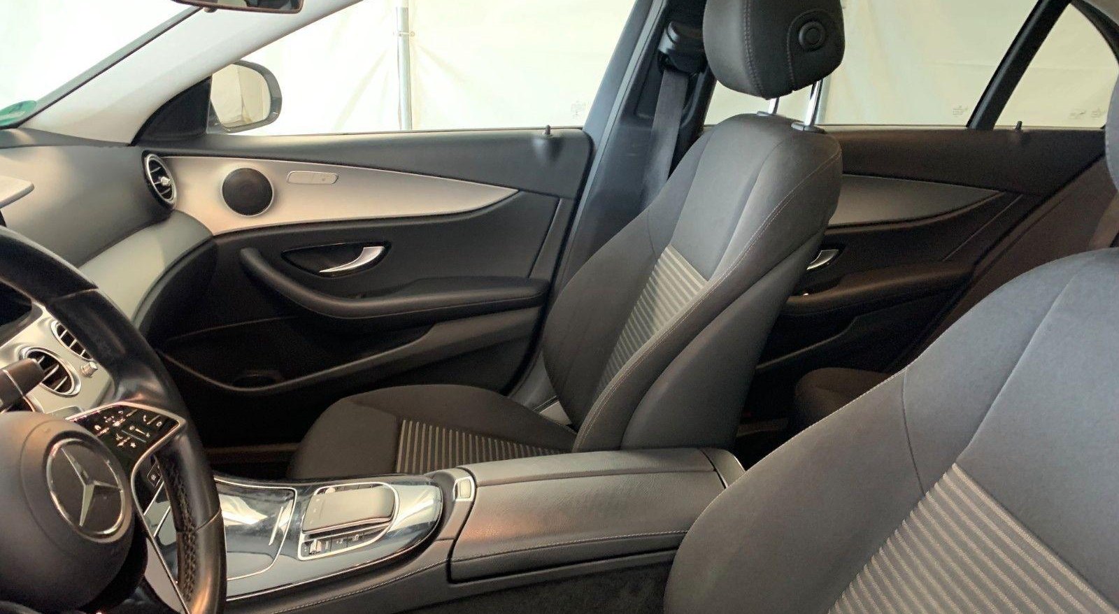 Mercedes-Benz E AVANTGARDE 9