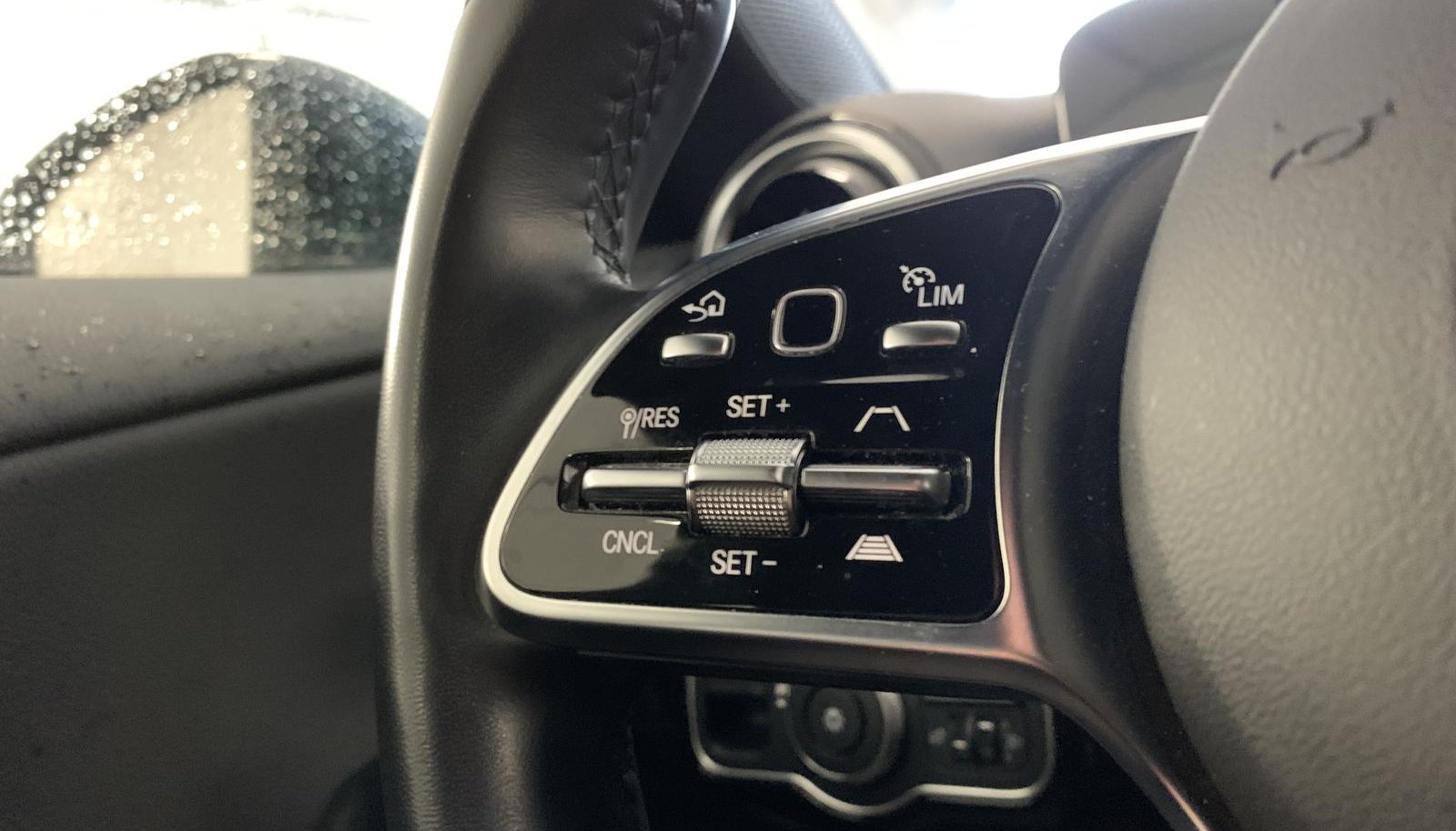 Mercedes-Benz CLA CLA 250 e 12