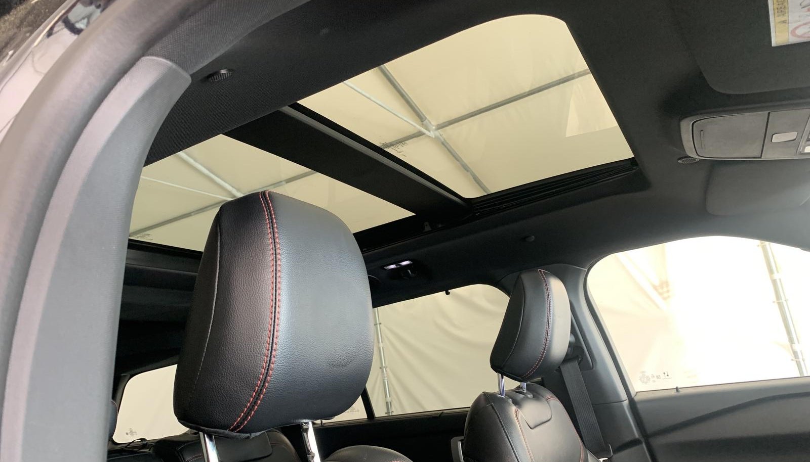 Ford Explorer Eco Boost ST-Line Plug-in-Hybrid 5