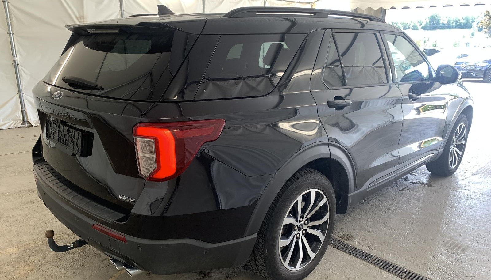 Ford Explorer Eco Boost ST-Line Plug-in-Hybrid 6