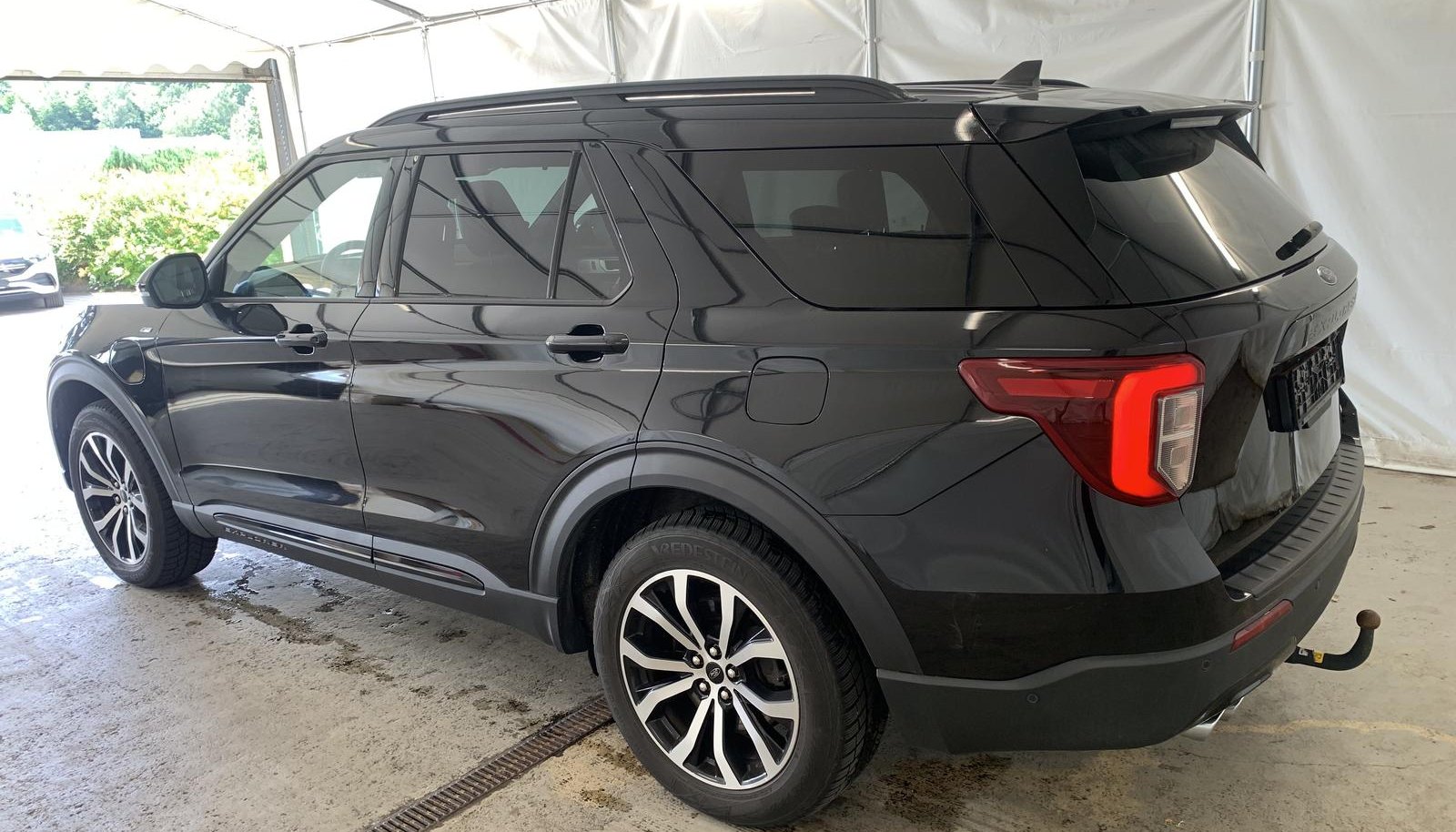 Ford Explorer Eco Boost ST-Line Plug-in-Hybrid 9