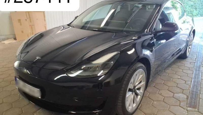 Tesla Model 3 Standard Range