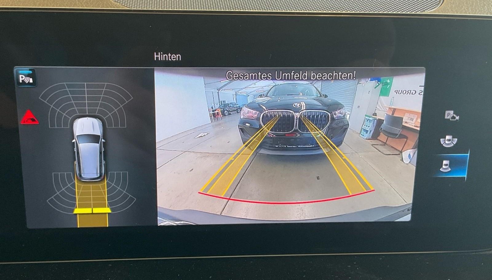 Mercedes-Benz EQB EQB 250+ 10