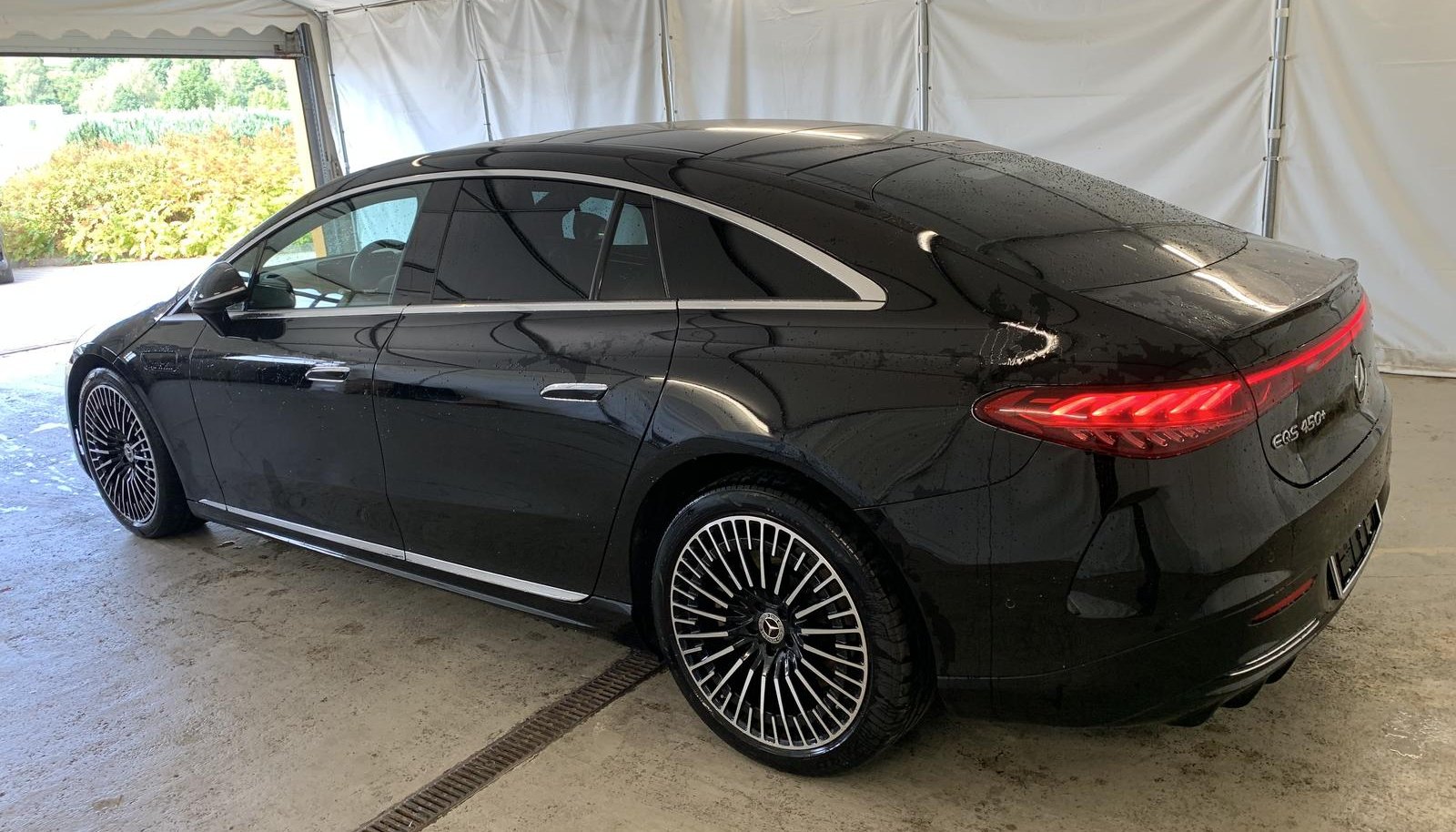 Mercedes-Benz EQS AMG Line 8