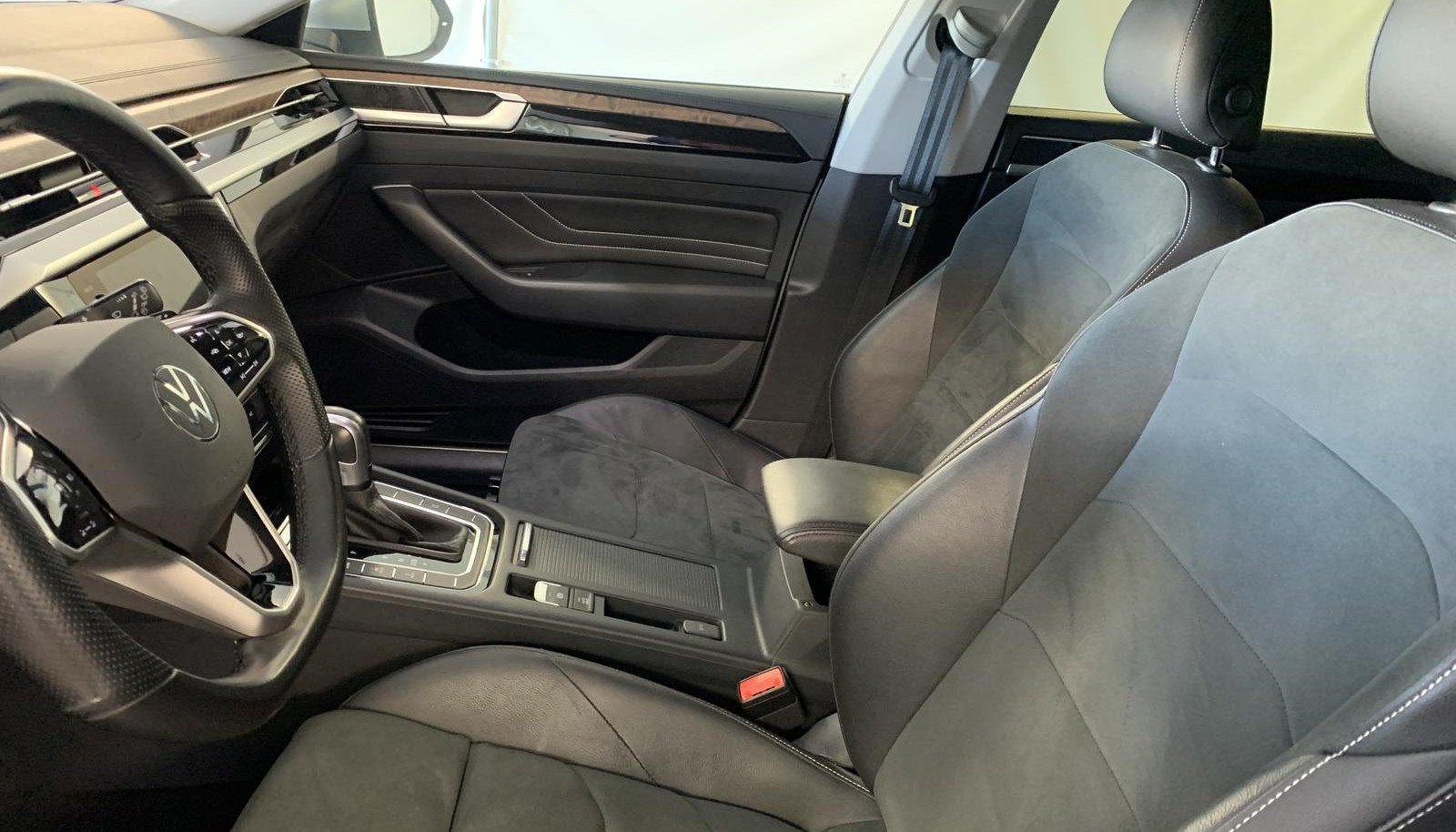 Volkswagen Arteon Elegance eHybrid 10