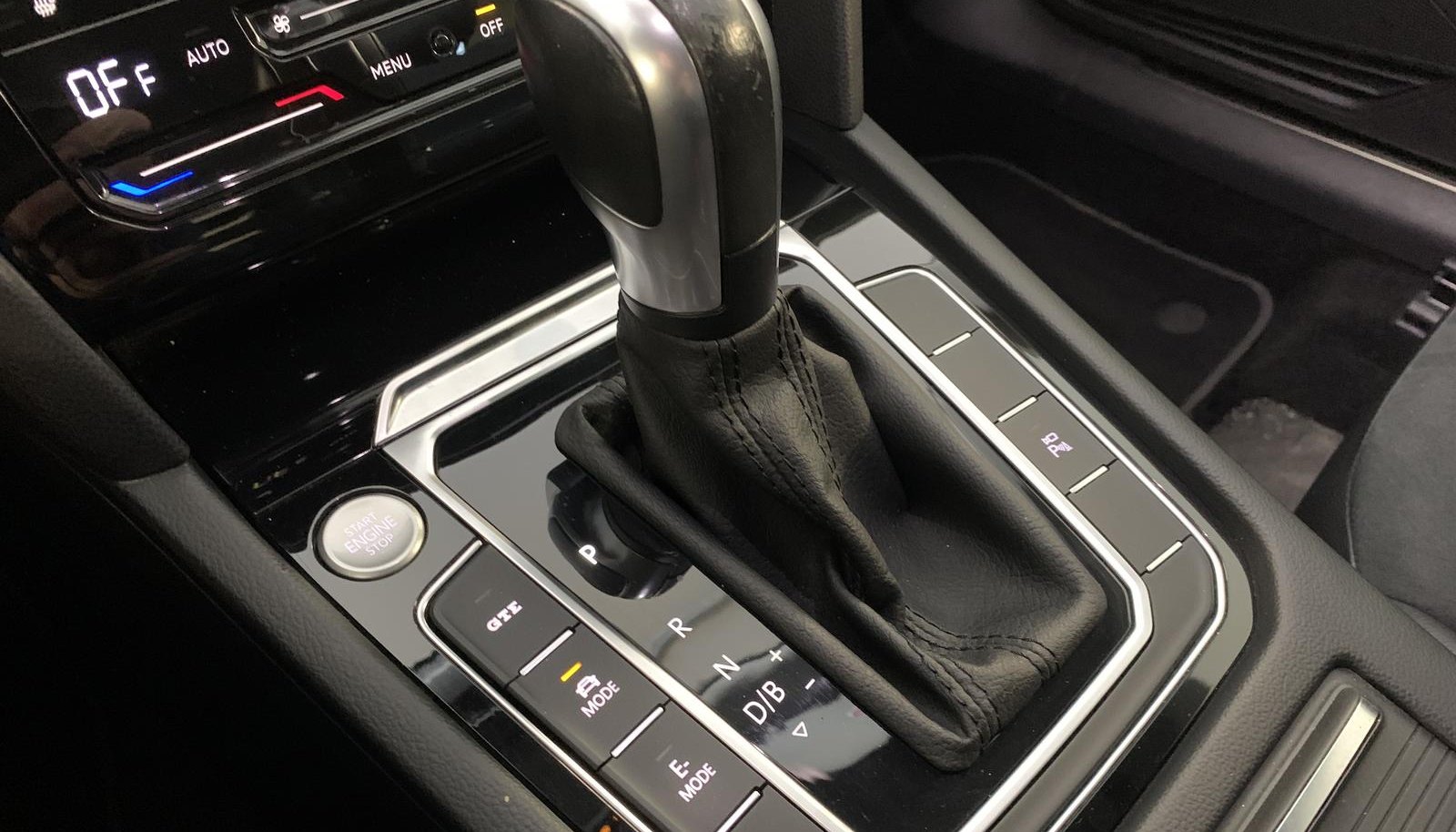 Volkswagen Arteon Elegance eHybrid 12