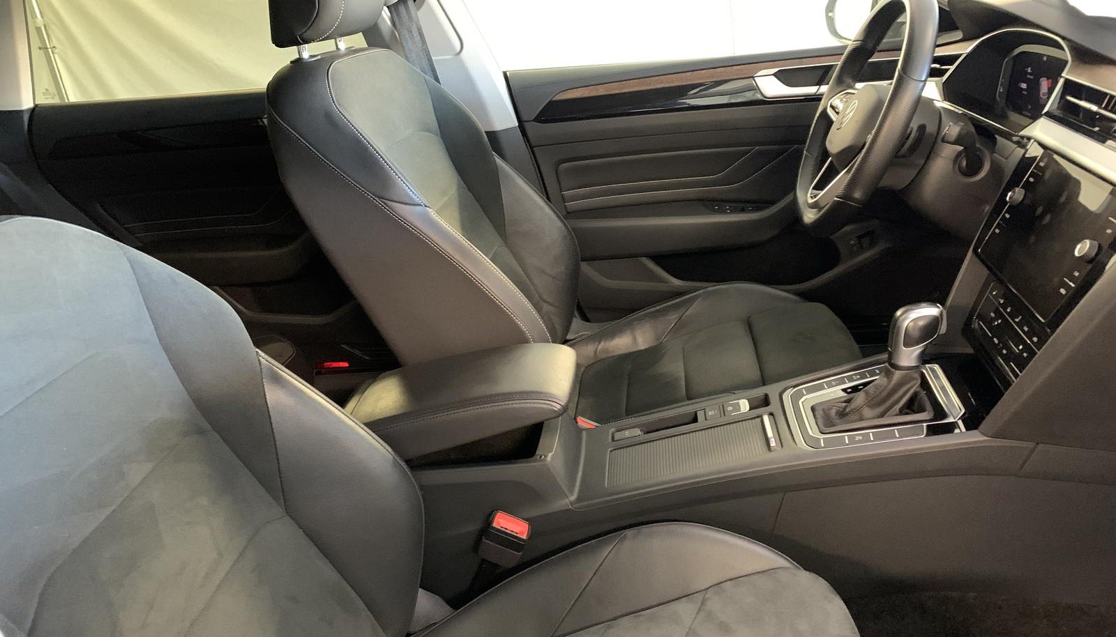 Volkswagen Arteon Elegance eHybrid 3
