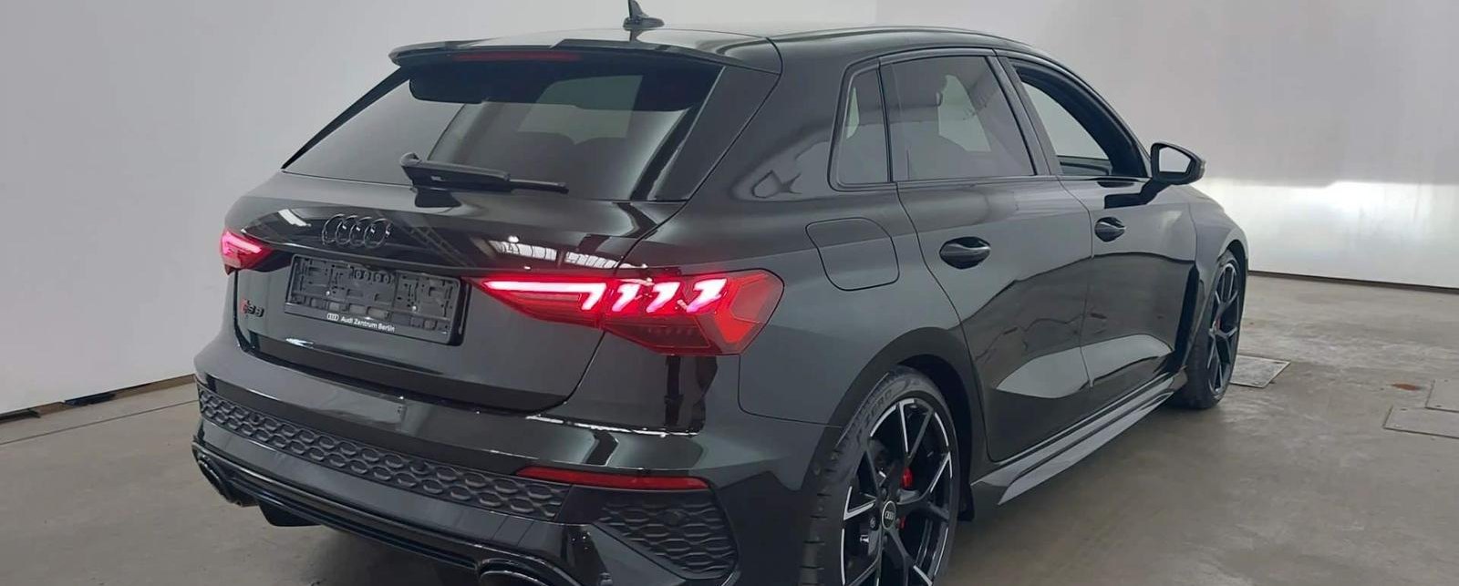 Audi RS3 RS 4