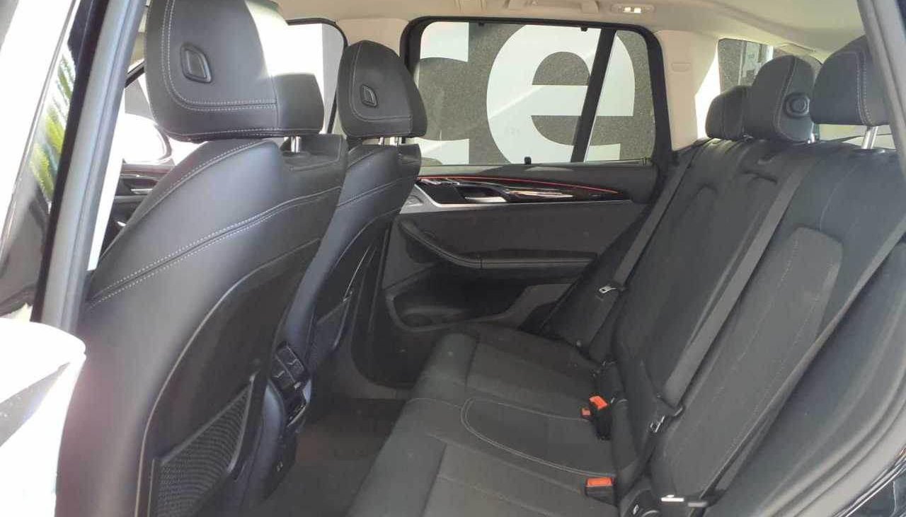 BMW X3 xDrive 30 e xLine 10