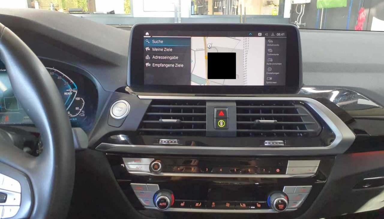 BMW X3 xDrive 30 e xLine 8