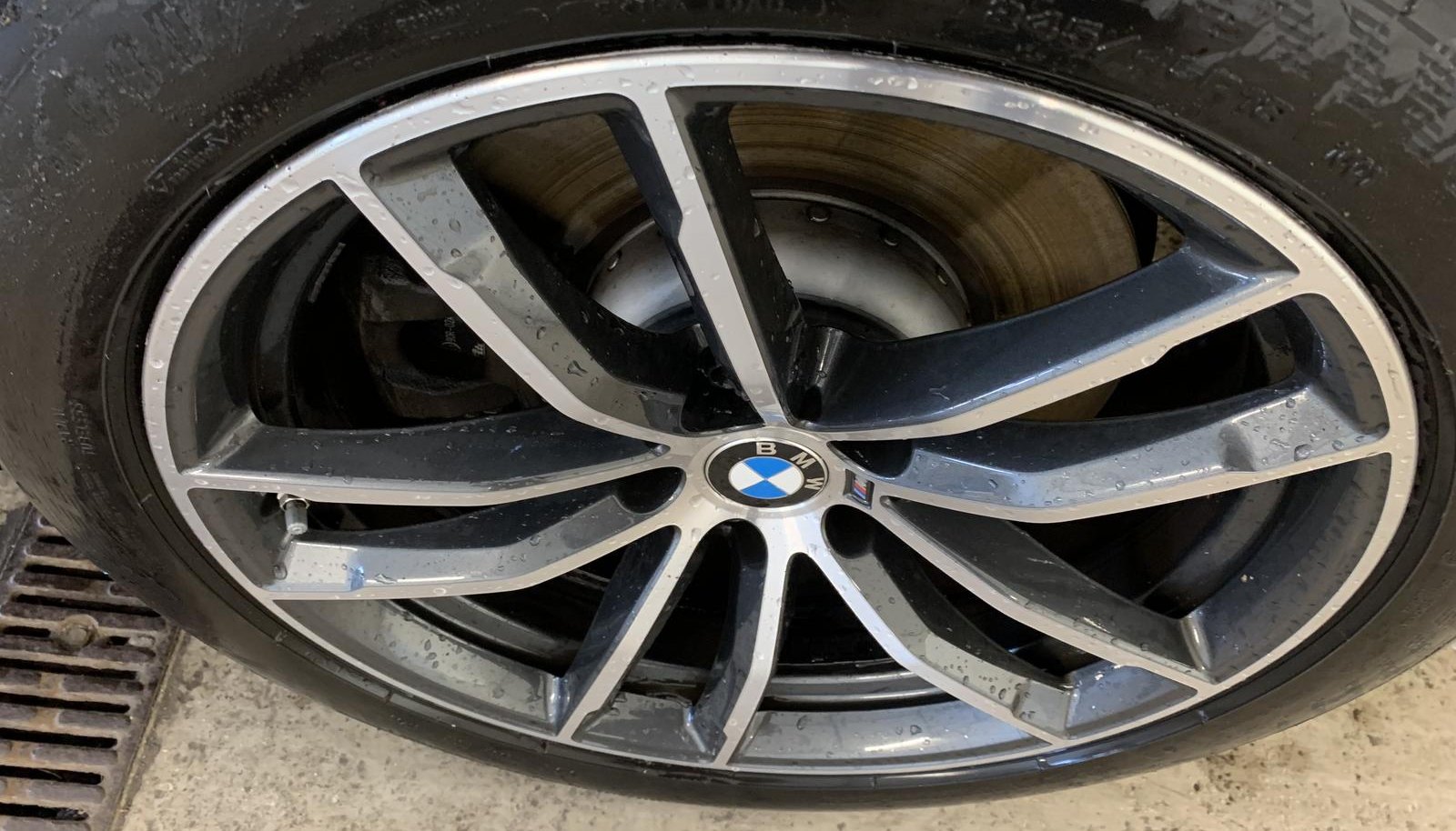 BMW 5 M Sport xDrive 9