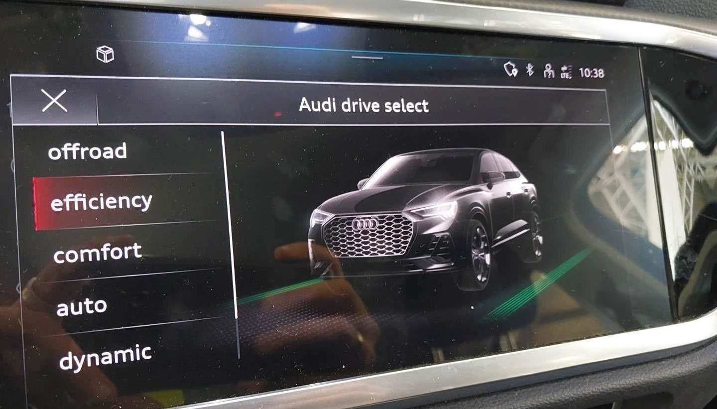 Audi Q3 Sport 9