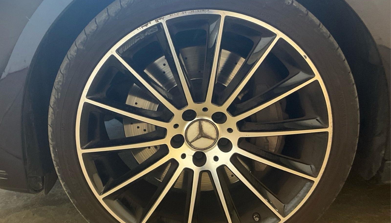 Mercedes-Benz E E 53 AMG 4Matic+ 11