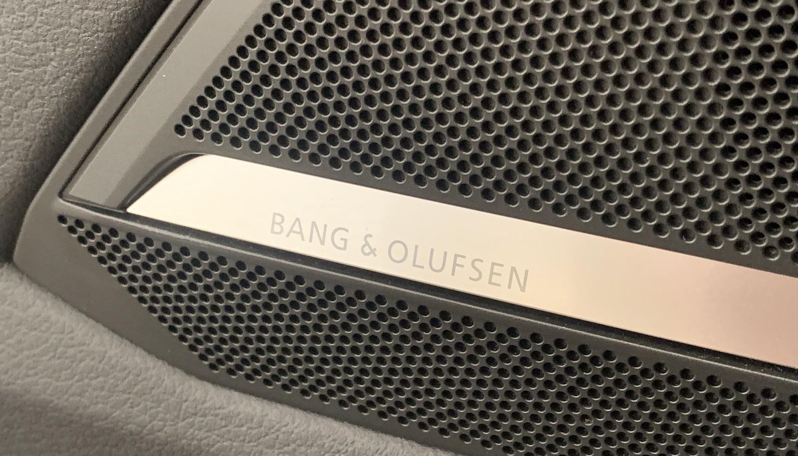 Audi S7 ACC/LASER/NACHT-ASS/360°KAM/21"/SITZKLIMA/B&O 9