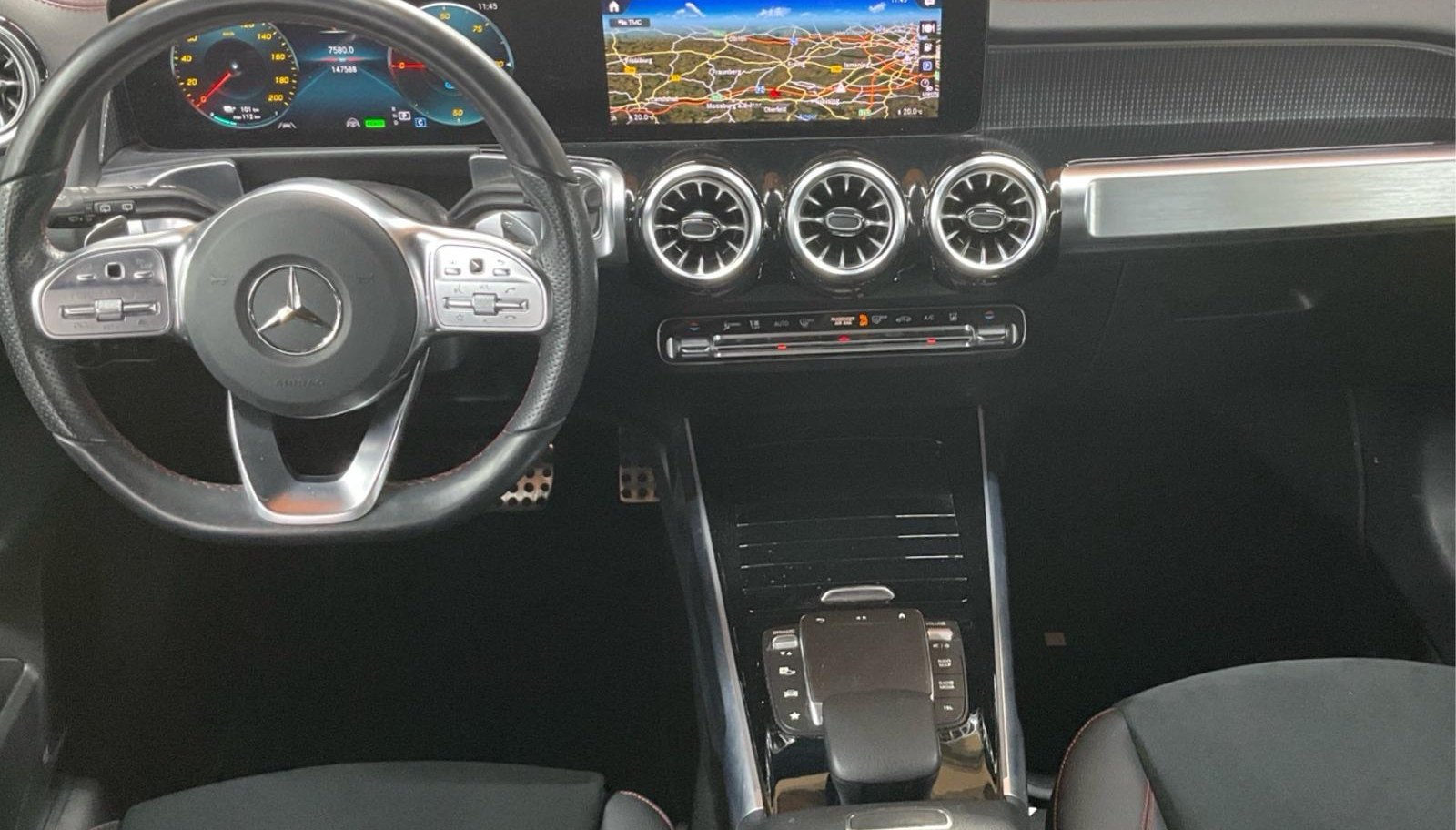 Mercedes-Benz EQB AMG Line 6