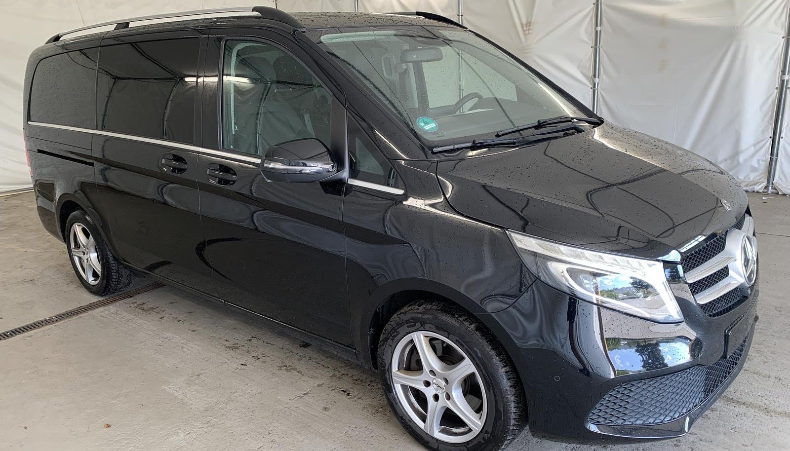 Mercedes-Benz V V 300 d AVANTGARDE 4M Lang 2