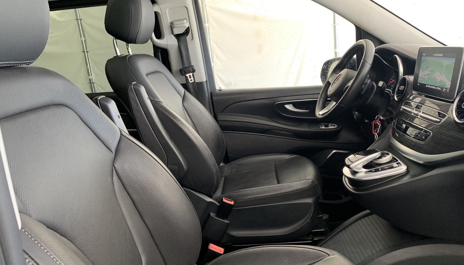 Mercedes-Benz V V 300 d AVANTGARDE 4M Lang 3