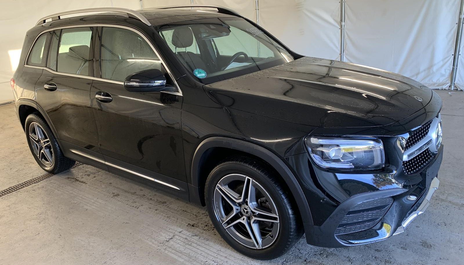 Mercedes-Benz GLB GLB 200 d 2
