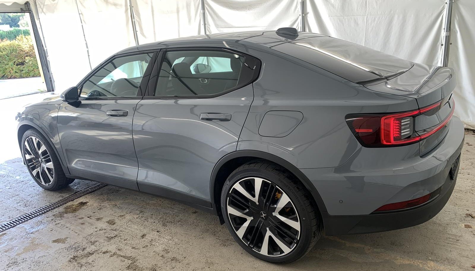 Polestar 2 Long Range Dual Performance 9
