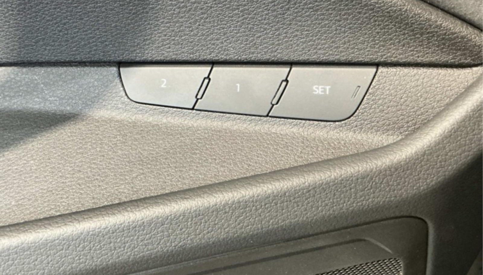 Audi Q8 quattro S line 7
