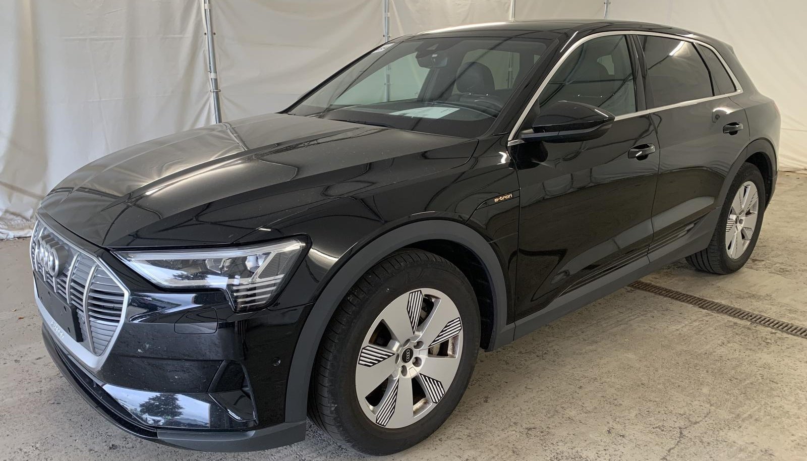 Audi e-tron S-Line