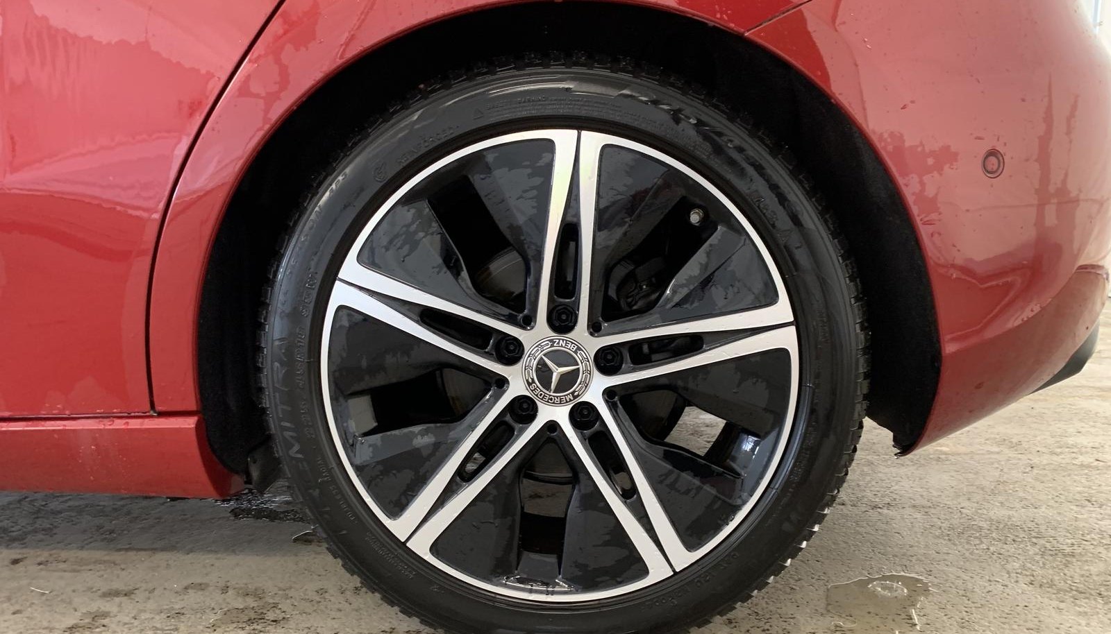Mercedes-Benz A Progressive Advanced 5