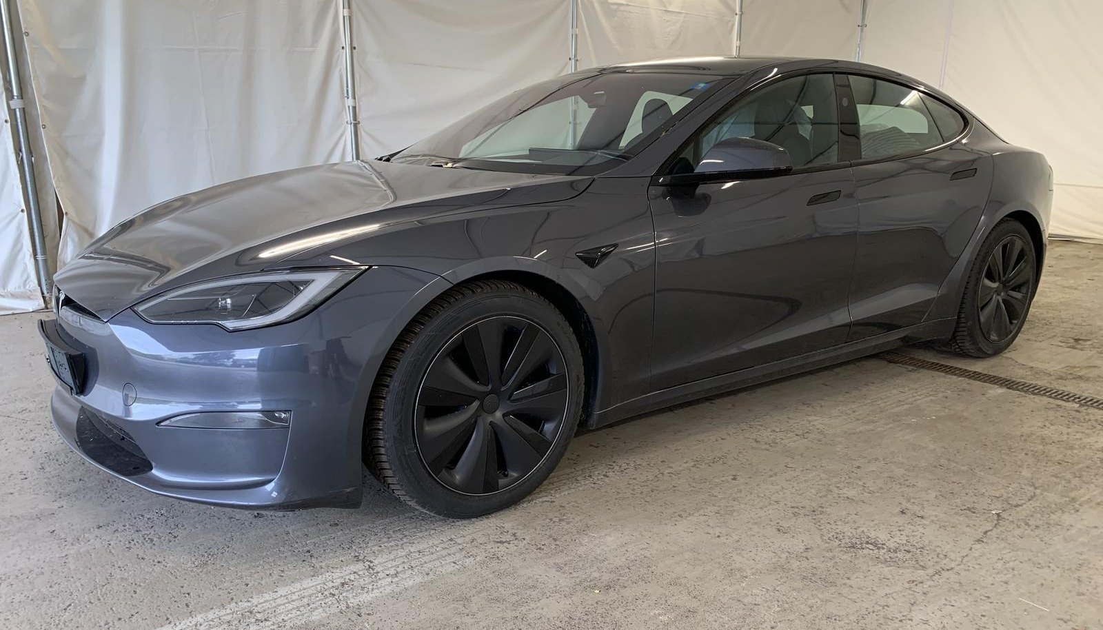 Tesla Model S Dual Maximum Range