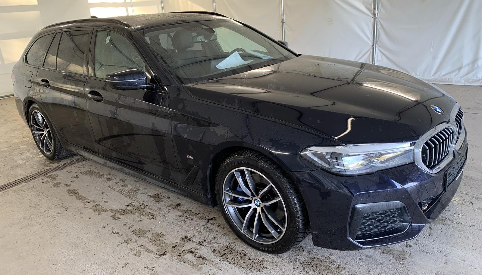 BMW 5 M Sport 2