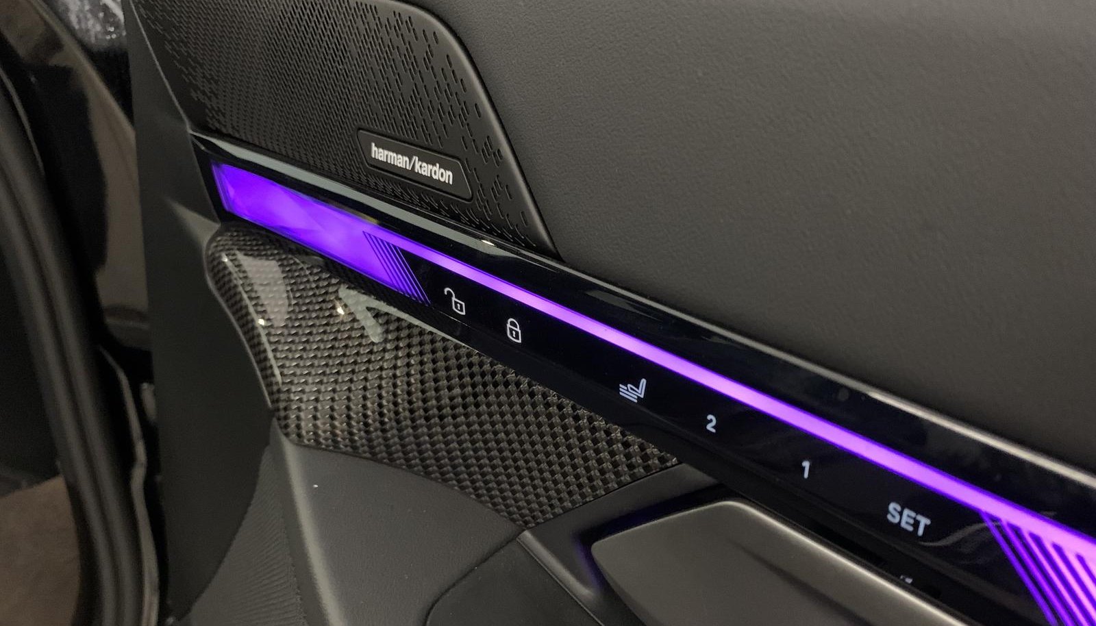 BMW i5 M Sport 5