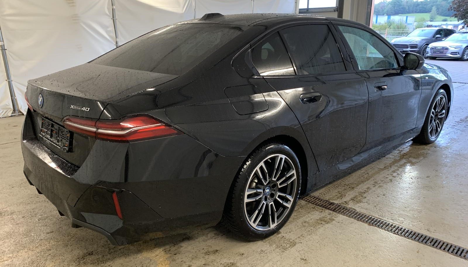 BMW i5 M Sport 6