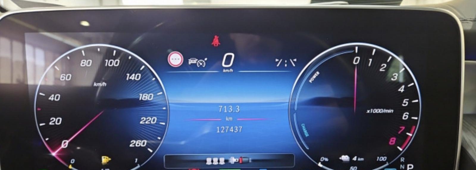 Mercedes-Benz GLC GLC 300 e 4Matic 8