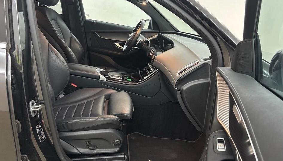 Mercedes-Benz EQC AMG Line 8