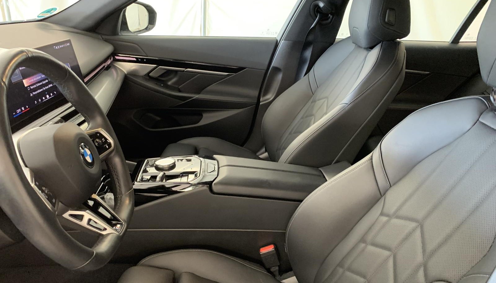 BMW 5 M Sport 10