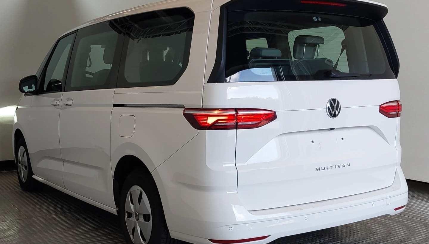 Volkswagen Multivan Lang 3