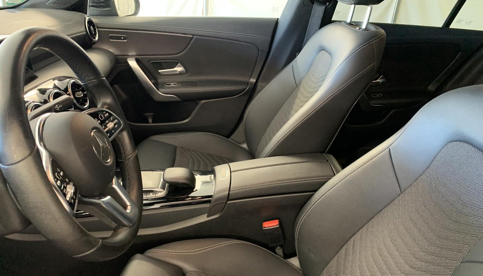 Mercedes-Benz CLA Progressive 10