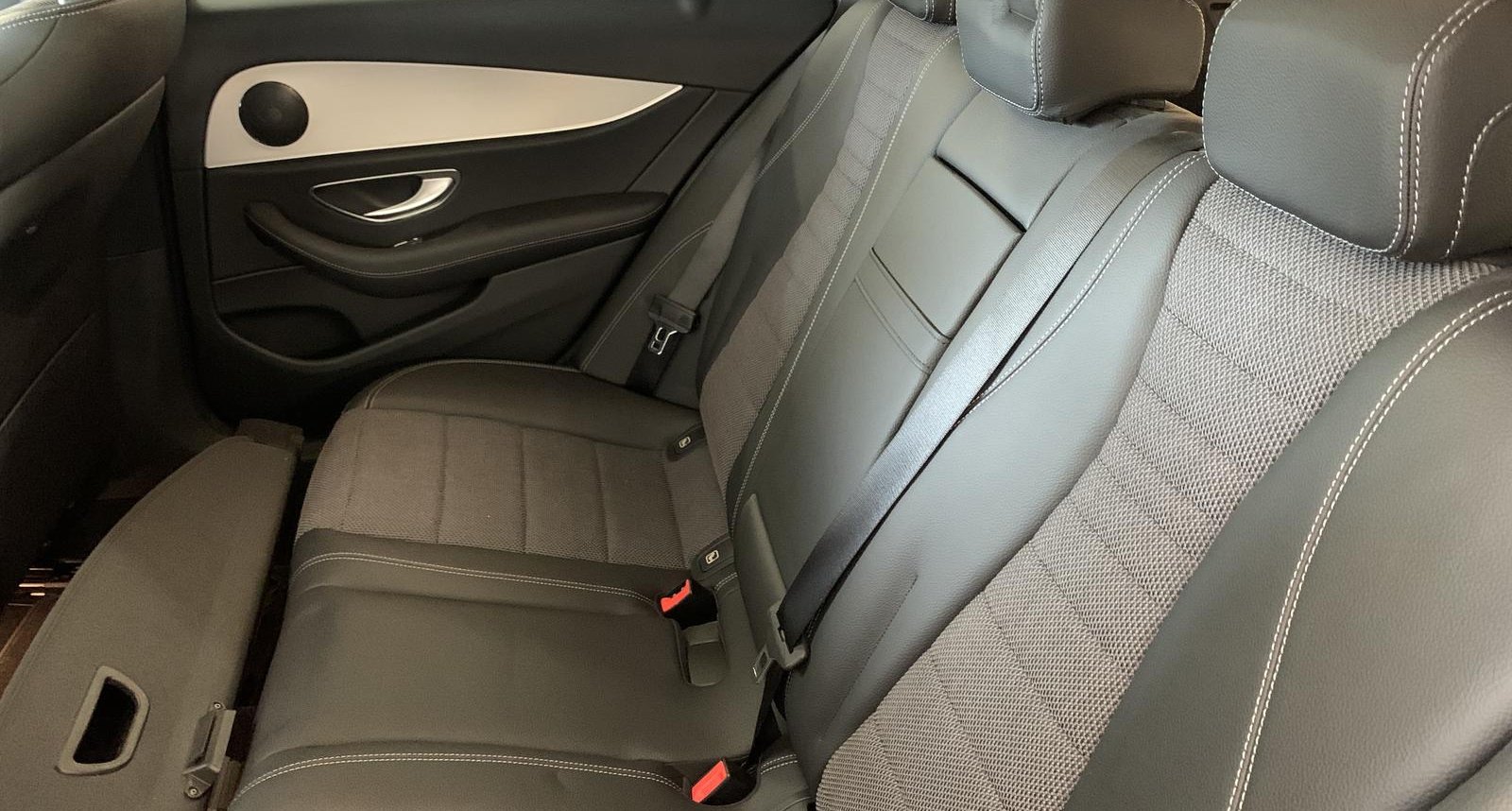 Mercedes-Benz E Avantgarde 10