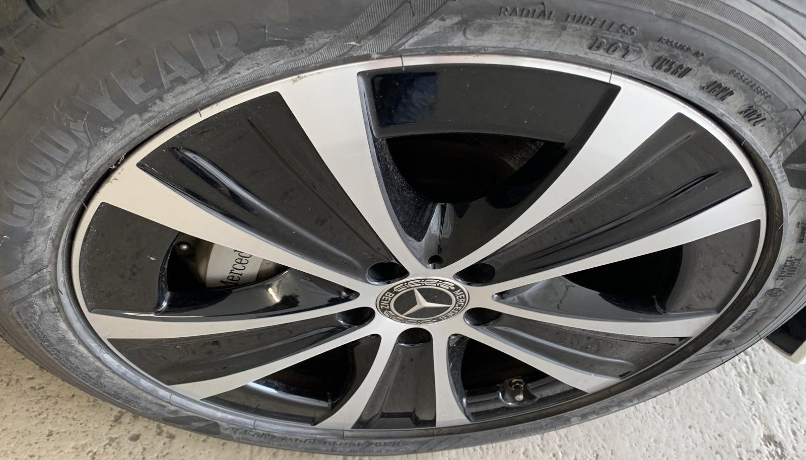 Mercedes-Benz E Avantgarde 3