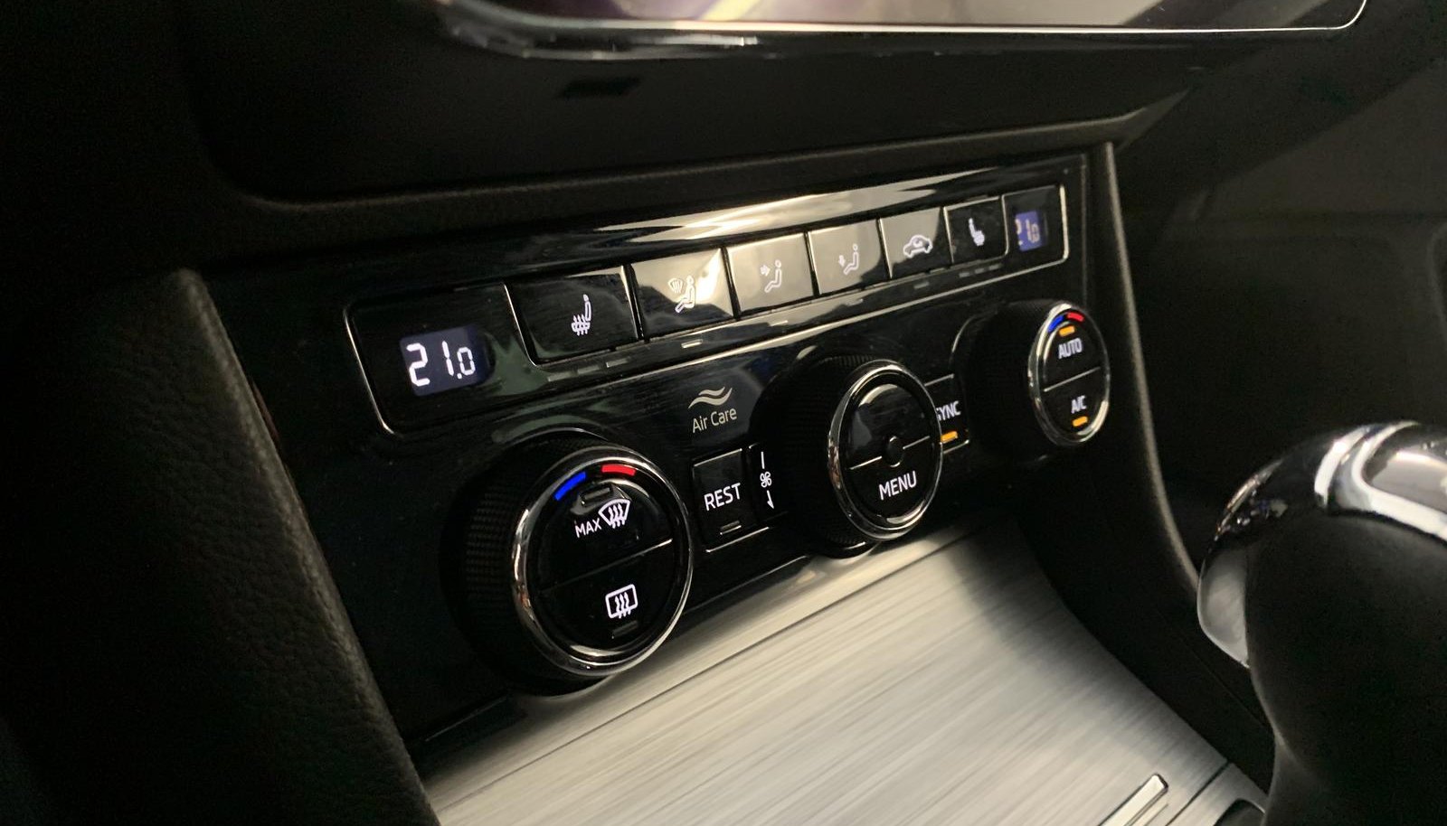 Skoda Superb Ambition 10