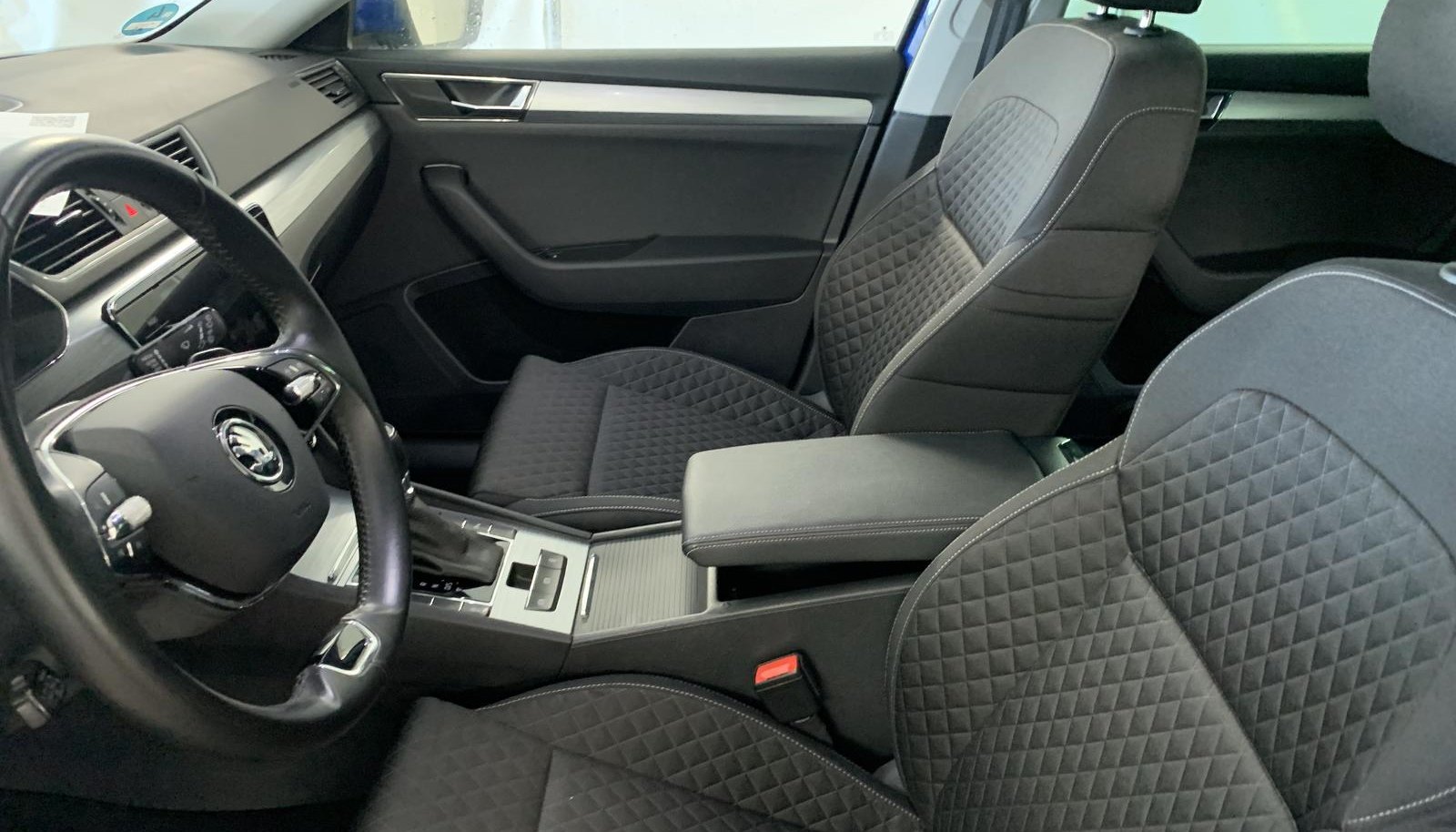 Skoda Superb Ambition 7