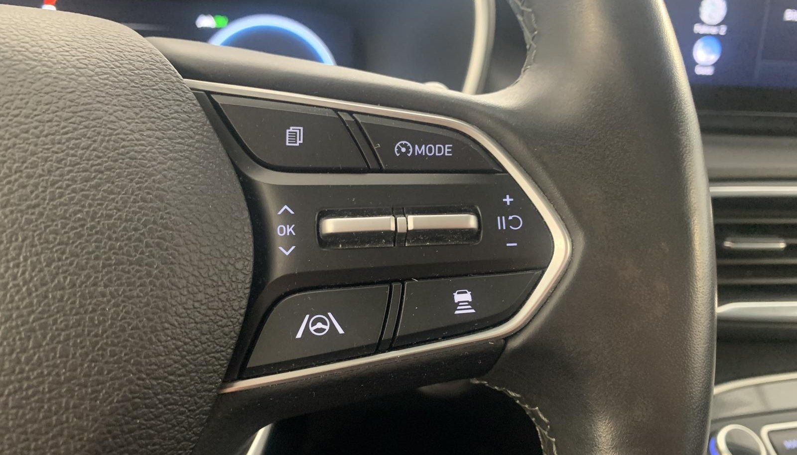 Hyundai Santa Prime Plug-In 4WD 11