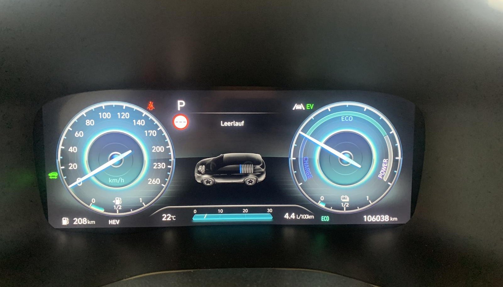 Hyundai Santa Prime Plug-In 4WD 12