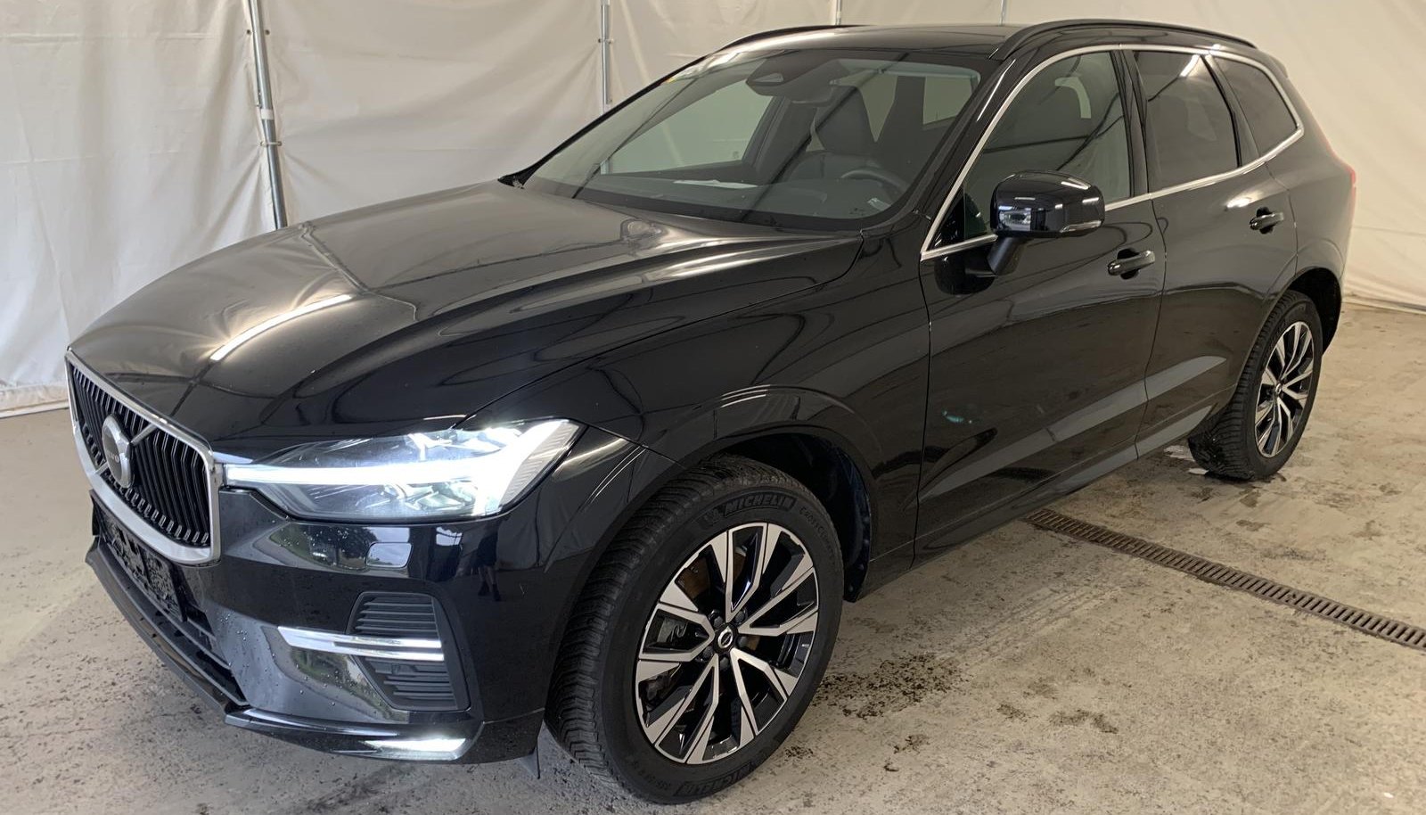 Volvo XC60 Core 2WD