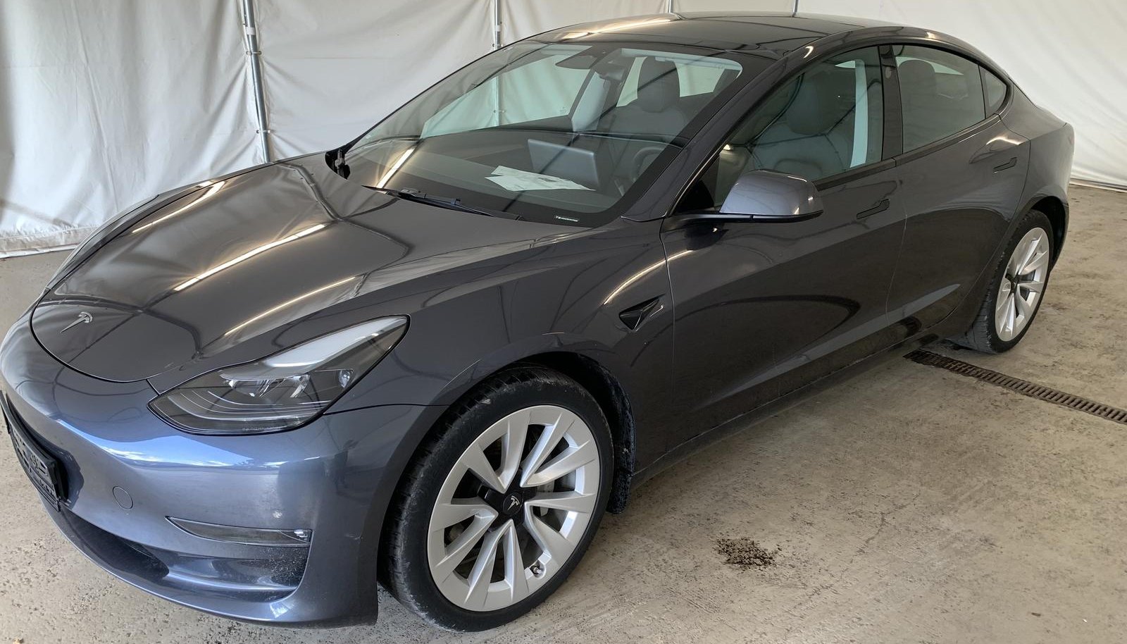 Tesla Model 3 Long Range Dual AWD