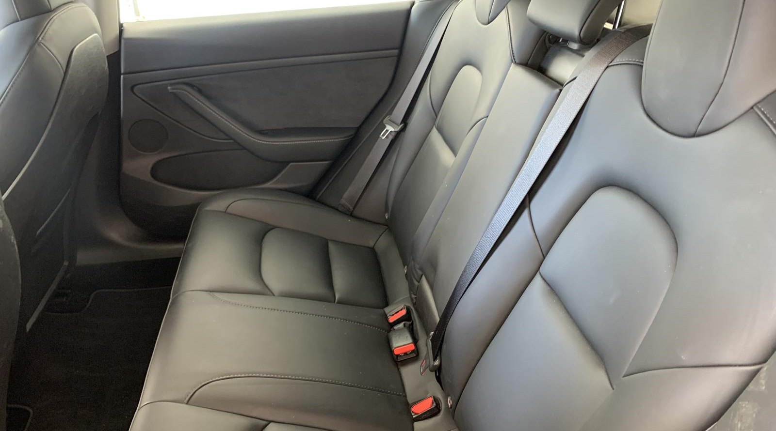 Tesla Model 3 Long Range Dual AWD 9