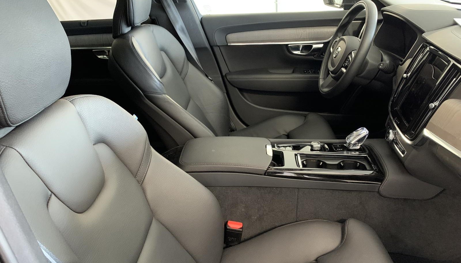 Volvo V90 Inscription Recharge PHEV AWD 3