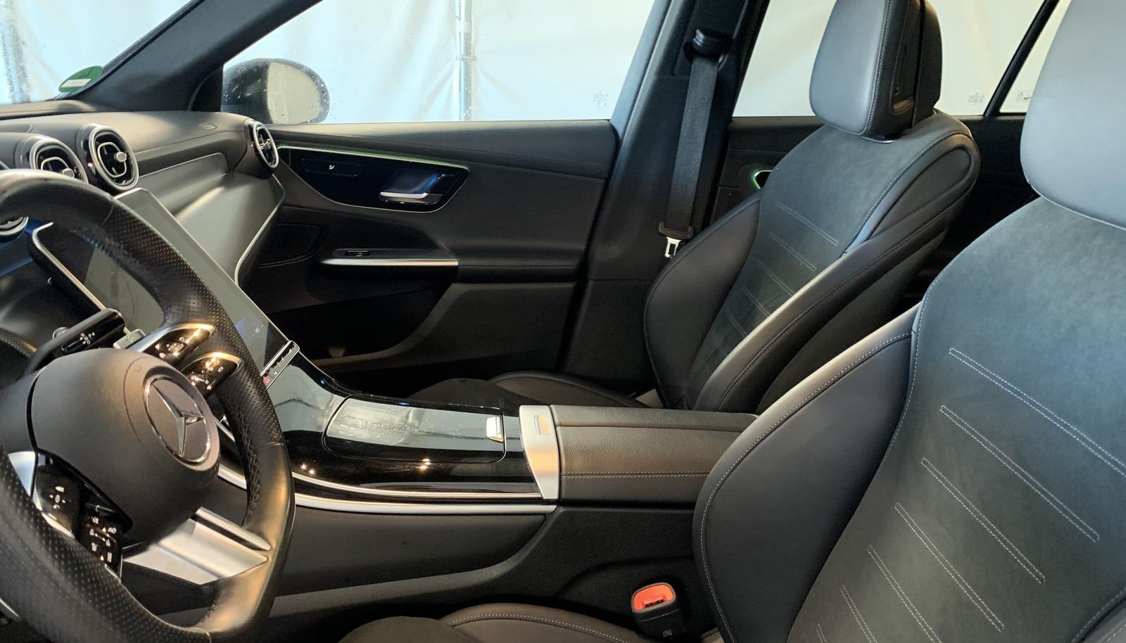 Mercedes-Benz GLC AMG Line 12