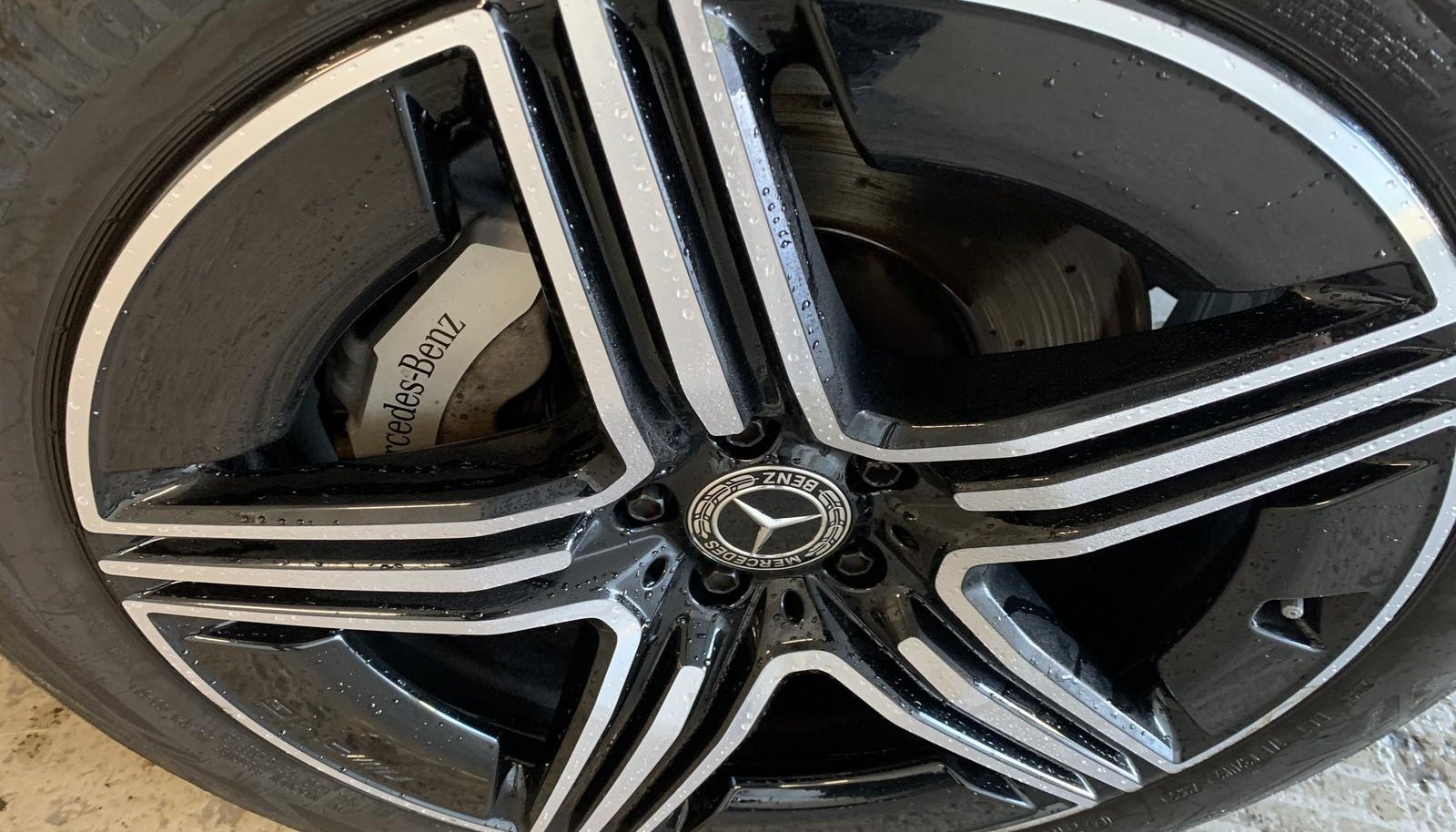 Mercedes-Benz GLC AMG Line 3