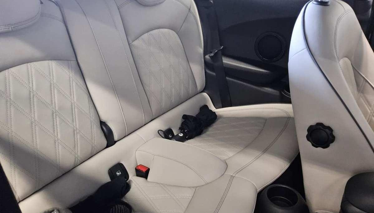 Mini John John Cooper Works Classic Trim 3