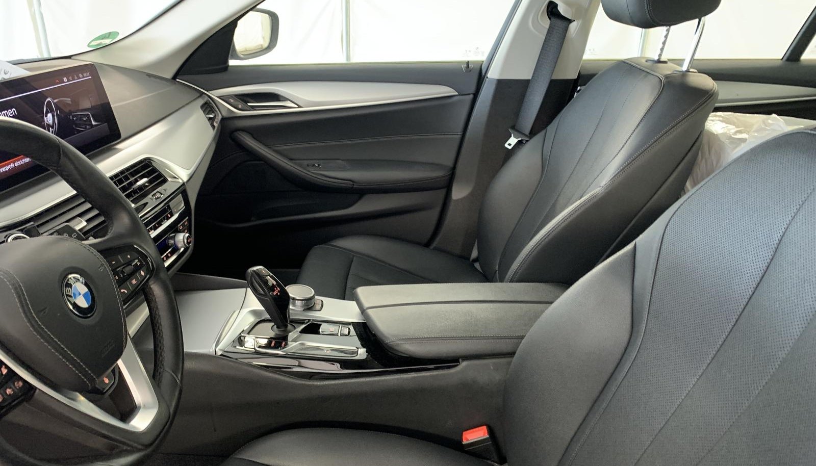 BMW 5 d Touring Cockpit Prof|ACC|Standhzg|AHK|LHZ 8